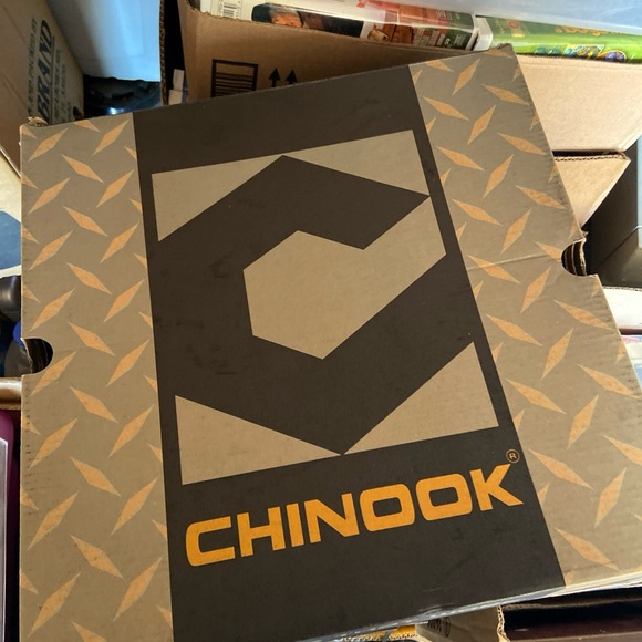 Chinook Men 13 Leather Waterproof Ice Breaker Work Boot #6135-201, Brown/Black - Picture 6 of 7